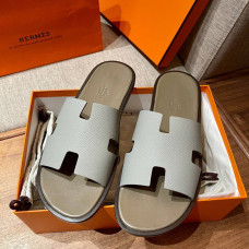 Чоловічі шльопанці Hermes сірі Z8562-1