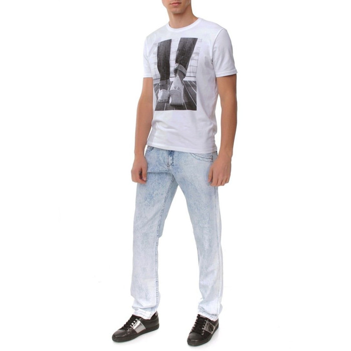 Мужской джинсы Armani 723