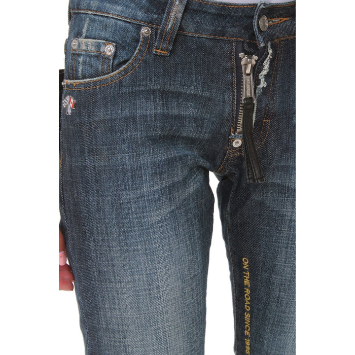 Женский джинсы Dsquared B25W
