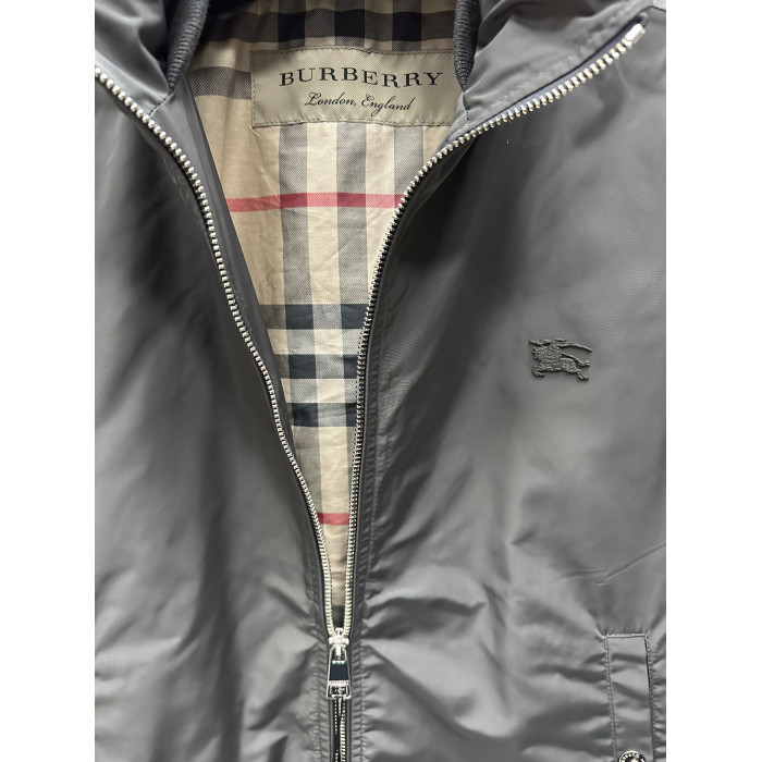Мужская ветровка Burberry серая 8770