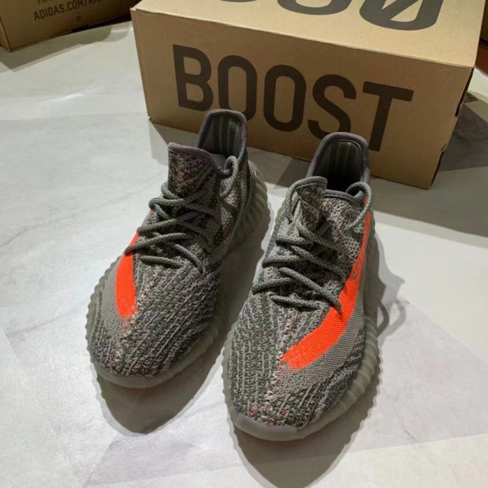 Чоловічий кросівки Yeezy 1826