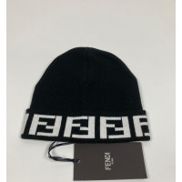 Чоловічий головний убір Fendi чорний beret14