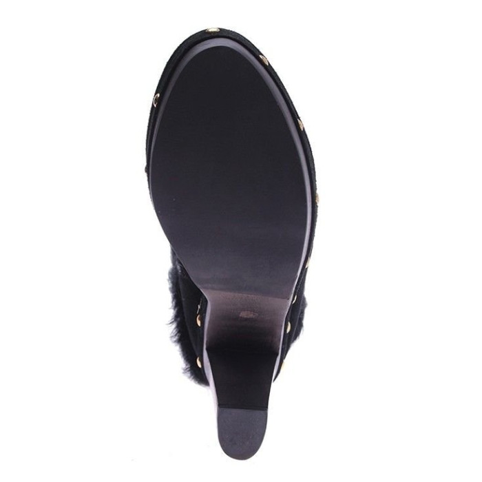 Женские сапоги Dolce&Gabbana черные 03-1117