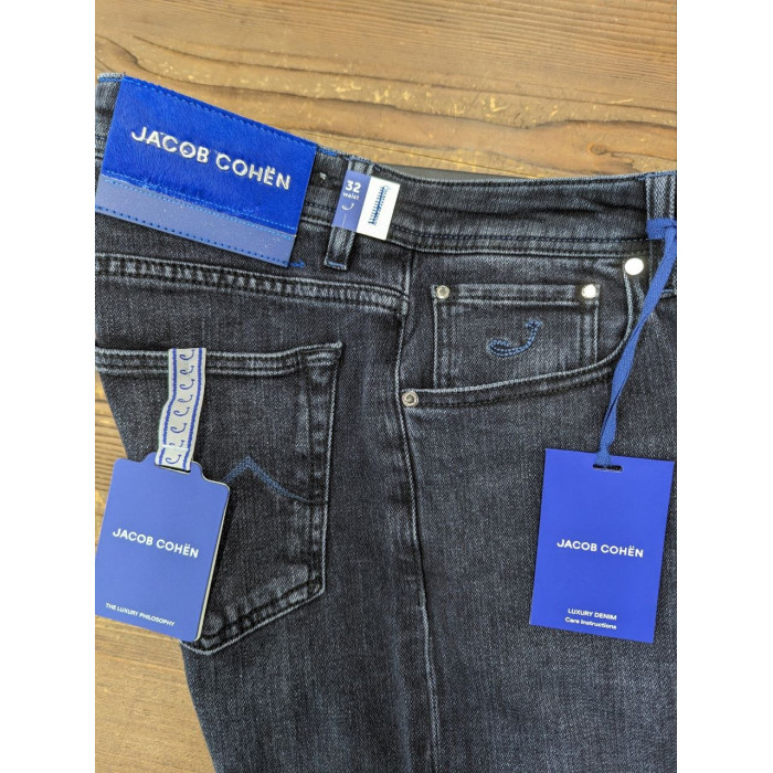 Чоловічий джинси Jacob 3584