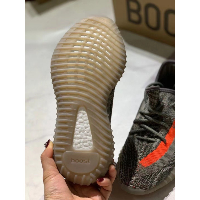 Чоловічий кросівки Yeezy 1826