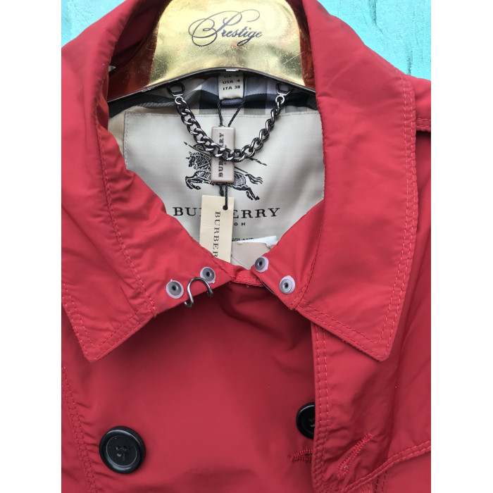 Жіночий плащ Burberry червоний 2440
