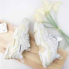 Чоловічі кросівки Triple S white/beige (3-ьох слойна підошва) man Balenciaga